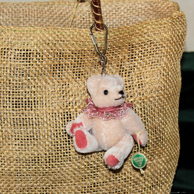 Teddy-Pendant delicate pink Miniature- Mohair-Teddy Piccolo 11 cm Teddy Bear by Hermann-Coburg