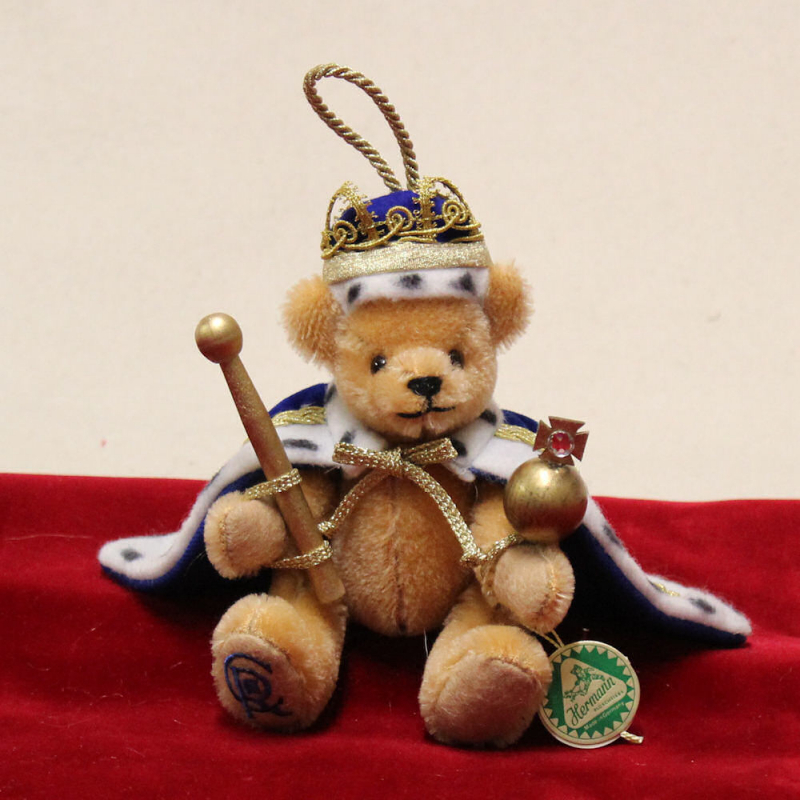 Coronation Ornament 2023 King Charles III. 14 cm Teddy Bear by Hermann-Coburg