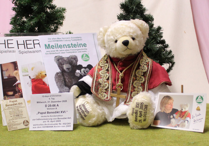 Papst Benedikt XVI. #002 A 6. Tag by Hermann-Coburg