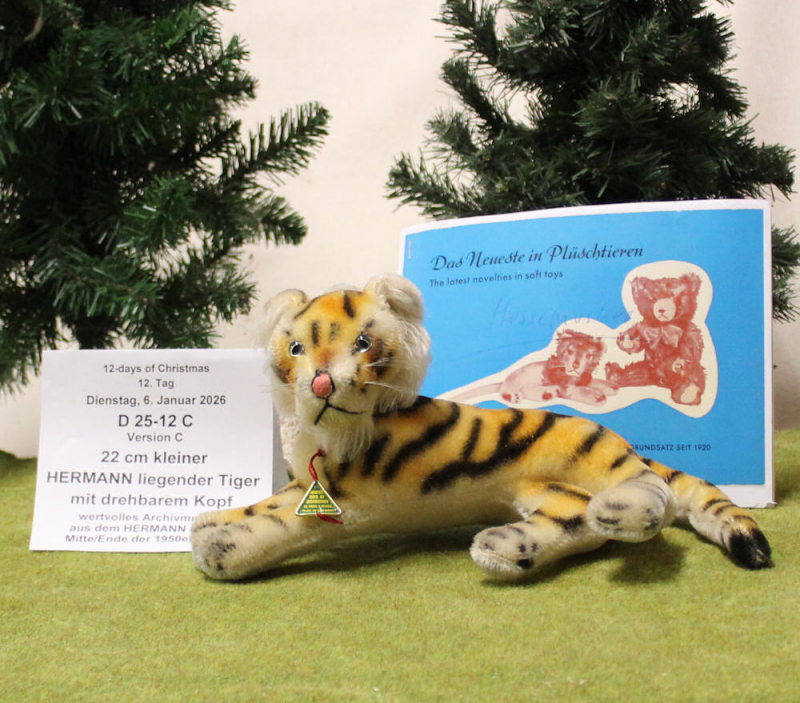 22 cm kleiner HERMANN liegender Tiger C 12. Tag von Hermann-Coburg