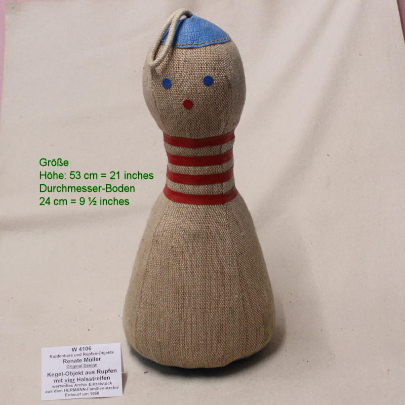 Kegel-Objekt mit vier Halsstreifen Renate Mller