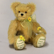 Little Romantic Dreaming 35 cm Teddy Bear by Hermann-Coburg