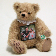 The Photo-Individual-Bear 38 cm Teddy Bear by Hermann-Coburg