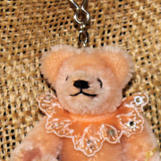 Teddy-Pendant apricot Miniature- Mohair-Teddy Piccolo 11 cm Teddy Bear by Hermann-Coburg