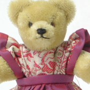 Miniatur Steh-Br Bavarian Girl Teddy Bear by Hermann-Coburg