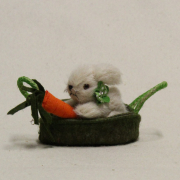 Miniatur Hschen Hopsi im Krbchen 10 cm Teddybr von Hermann-Coburg