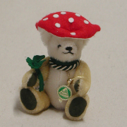 Little Lucky Charm  Lucky 14 cm Teddy Bear by Hermann-Coburg