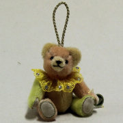 Bunter Sternenzauber 13 cm Teddybär von Hermann-Coburg