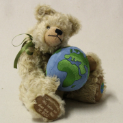 Klimaschutzbär Teddy Bear by HERMANN-Coburg