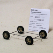 Fahrgestell mit 4 Rdern fr Plschtiere zum Aufnhen von Hermann-Coburg