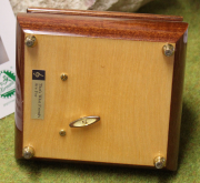 HERMANN Musik-Spieluhr A 12. Dezember von Hermann-Coburg